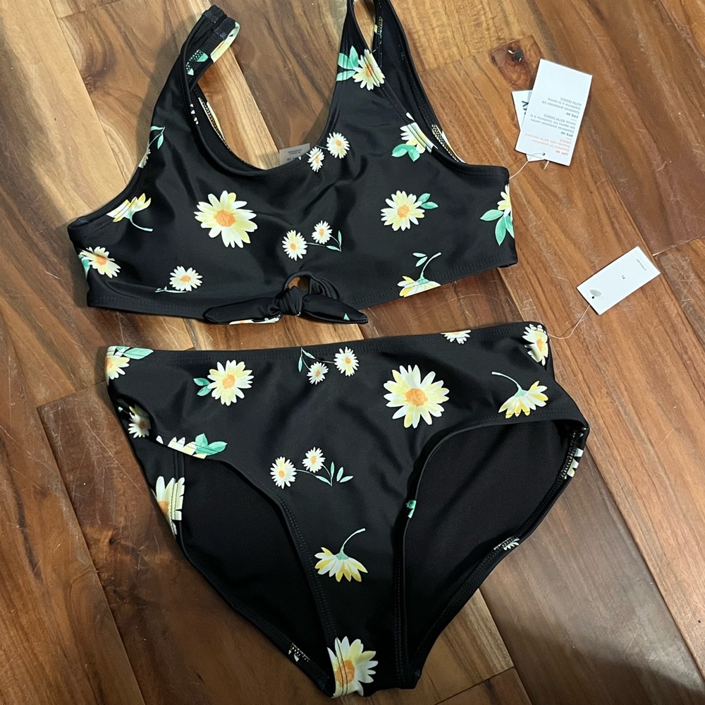 Nwt old navy 14/16 swimsuit bikini floral black - Picture 1 of 3